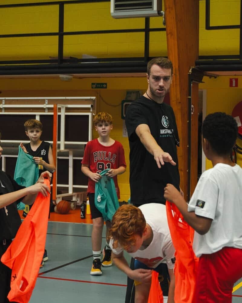 Players and coaches at a past Transforming Basketball event (photo 12)